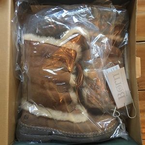 Born Shearling Boots
